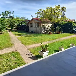 La Maison Du Bonheur, Borne De Recharge Ve , Saint-Bernard (Ain) Francia